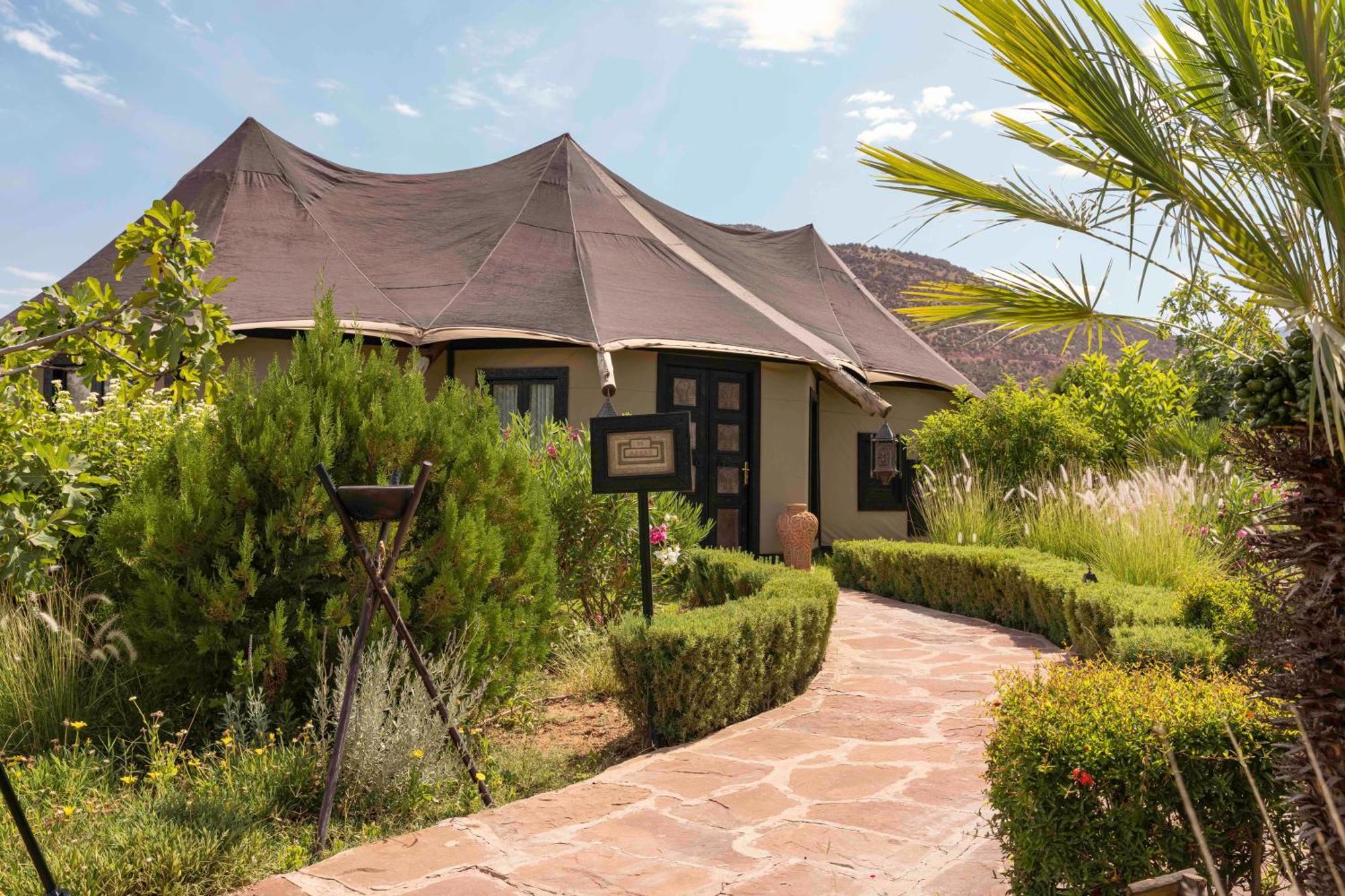 Kasbah Tamadot - Sir Richard Branson'S Moroccan Retreat Asni Luaran gambar