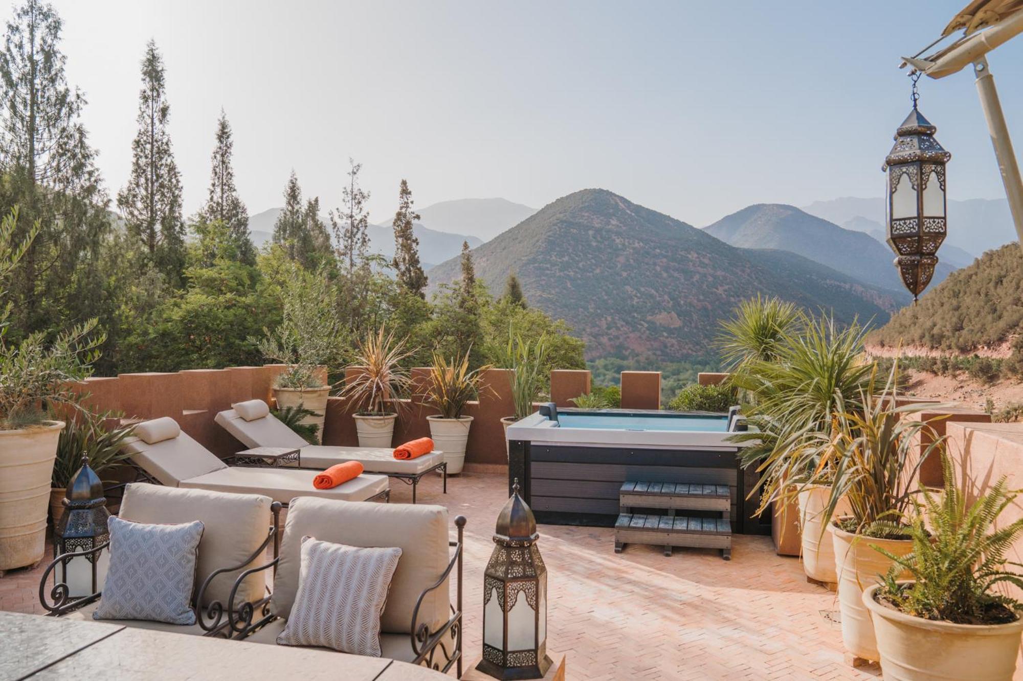 Kasbah Tamadot - Sir Richard Branson'S Moroccan Retreat Asni Luaran gambar