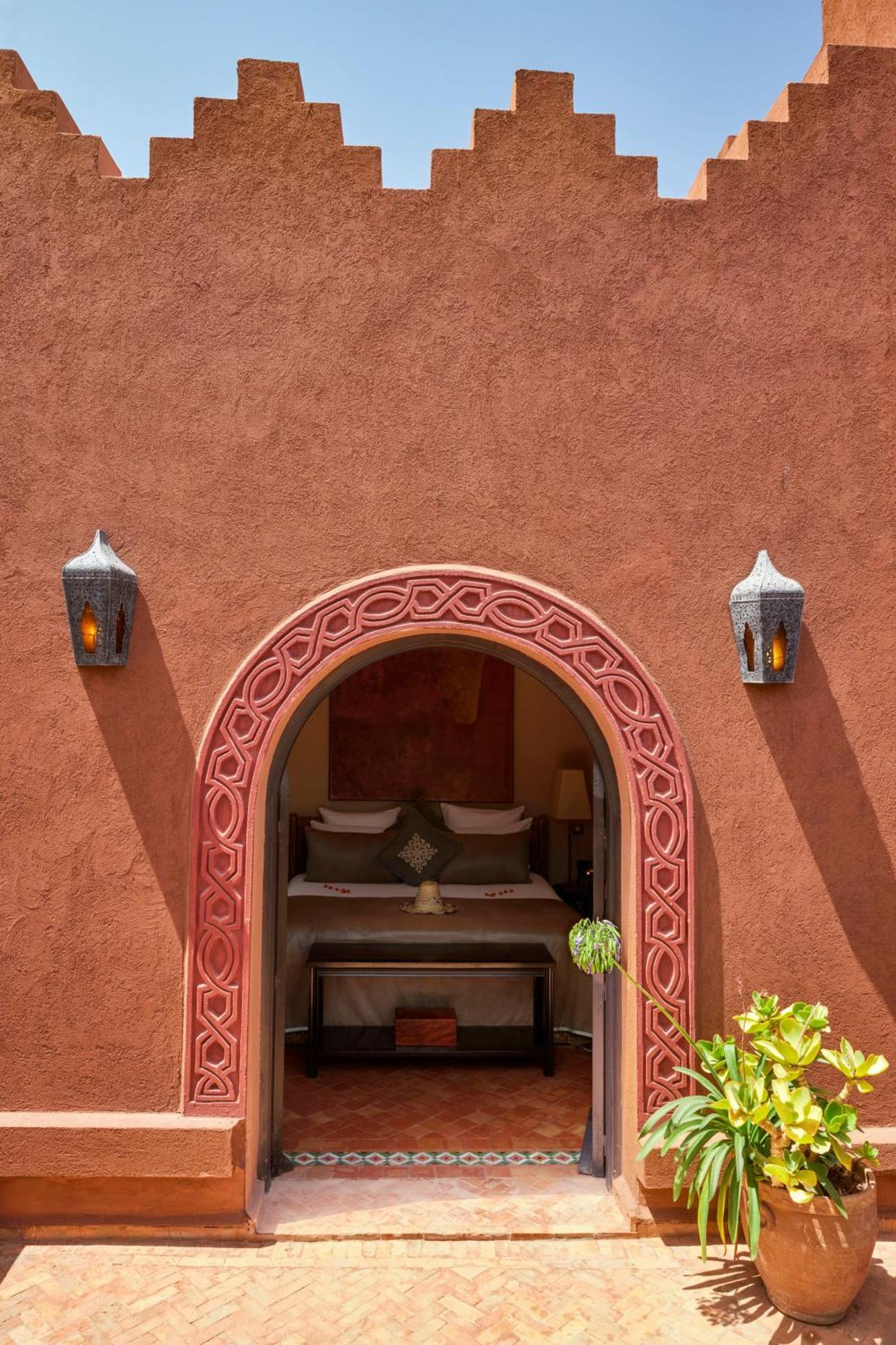 Kasbah Tamadot - Sir Richard Branson'S Moroccan Retreat Asni Luaran gambar