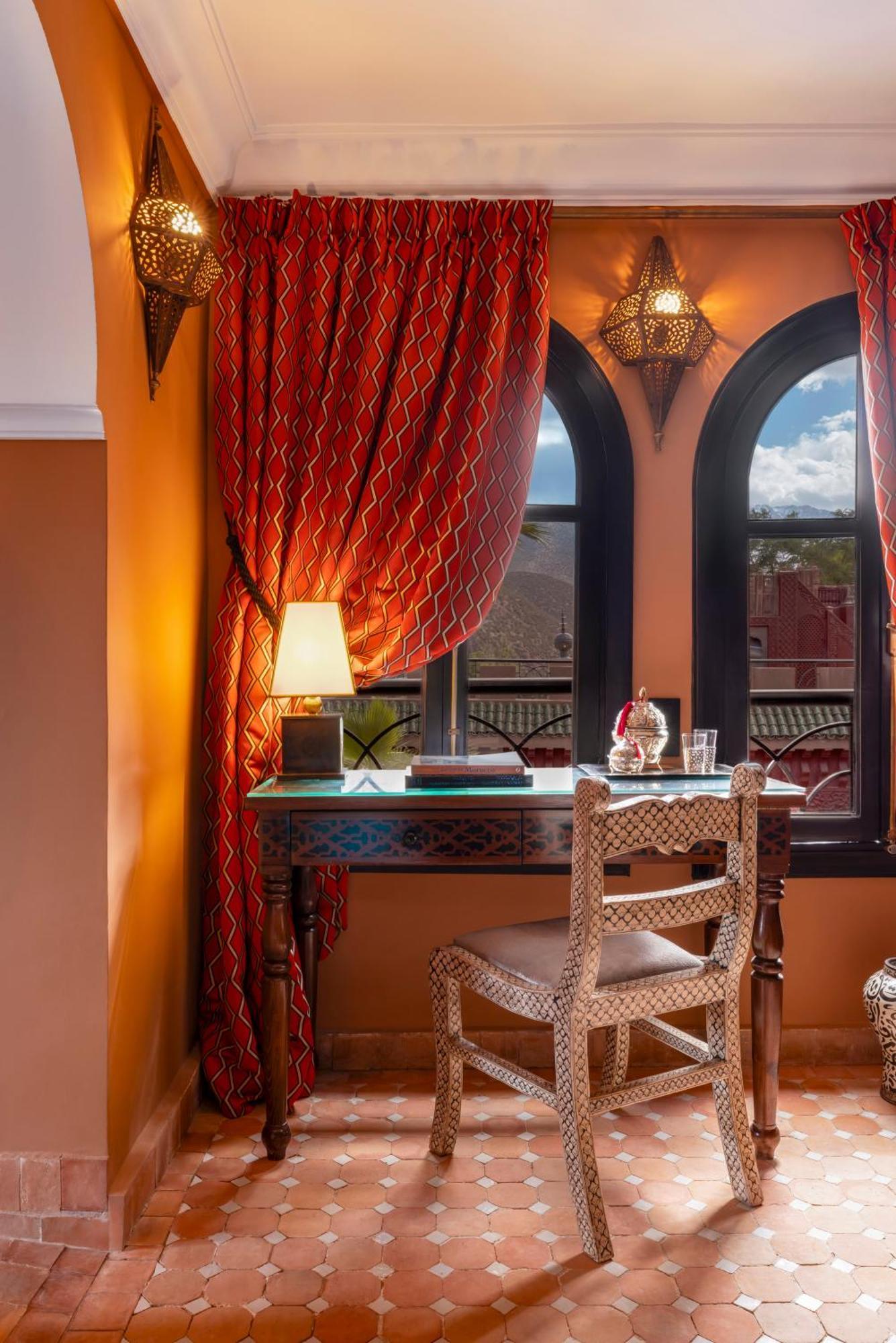 Kasbah Tamadot - Sir Richard Branson'S Moroccan Retreat Asni Luaran gambar